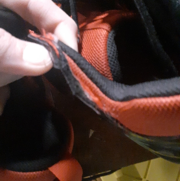 Red Nike Alpha Cleats - Picture 10 of 12